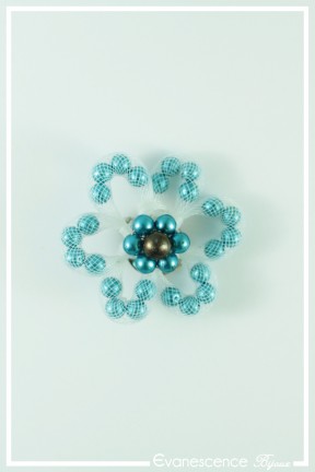 broche-en-resille-egee-couleur-blanc-et-turquoise