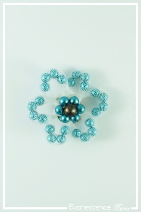 broche-en-resille-egee-couleur-blanc-et-turquoise