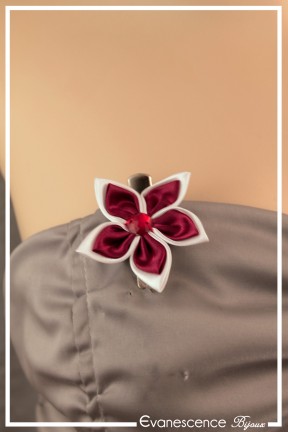 pince-a-cheveux-fleur-akita-couleur-blanc-et-bordeaux-broche