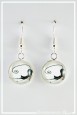 boucles-d-oreilles-cabochon-chat-qui-s-etire-couleur-blanc-et-noir