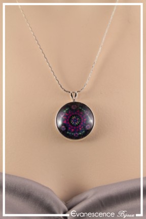 pendentif-cabochon-mandala-couleur-noir-vert-et-fuchsia-porte-zoom