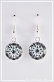 boucles-d-oreilles-roue-fleurie-couleur-blanc-et-noir