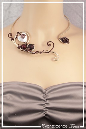 collier-en-aluminium-carry-couleur-champagne-et-chocolat-porte