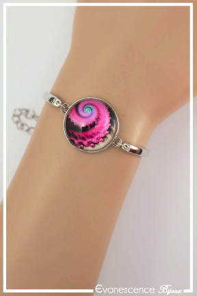 bracelet-spirales-couleur-rose-fuchsia-et-noir-porte