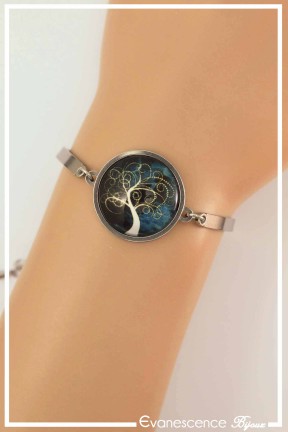 bracelet-arbre-de-vie-couleur-bleu-et-blanc-porte