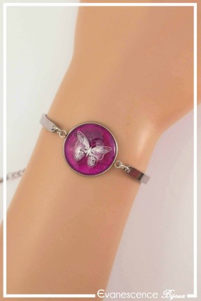 bracelet-papillon-couleur-violet-porte
