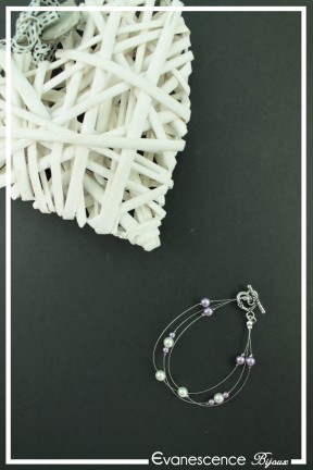 bracelet-louna-couleur-lilas-et-blanc-sur-fond-noir