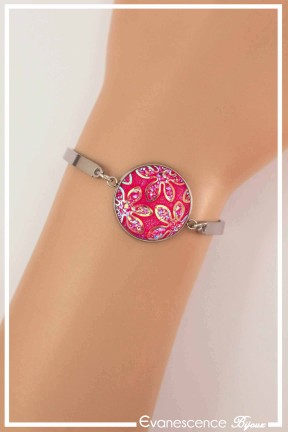 bracelet-goldy-couleur-fuchsia-porte