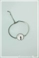 bracelet-chat-qui-fait-la-boule-couleur-blanc-et-noir