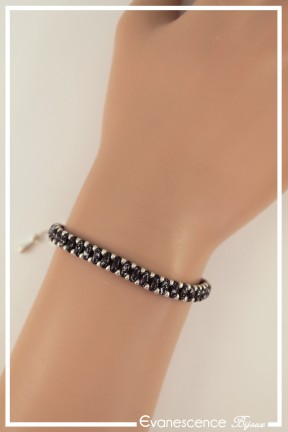 bracelet-suzette-couleur-noir-marbre-et-argent-porte