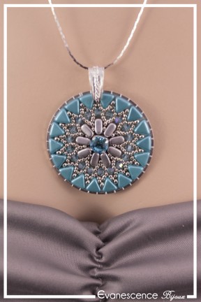 pendentif-megami-couleur-turquoise-et-argent-porte-zoom