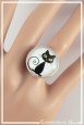 bague-reglable-bebe-chat-couleur-blanc-et-noir-portee-zoom