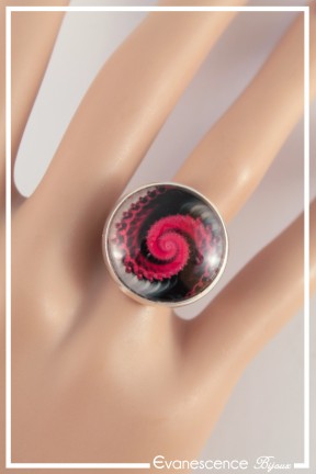 bague-reglable-spirales-couleur-noir-et-rouge-portee-zoom