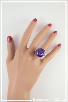 bague-reglable-falcon-couleur-violet-paillettes-portee