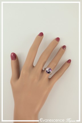 bague-reglable-enfant-papillon-couleur-rose-et-fuchsia-portee