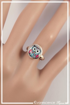 bague-reglable-enfant-chouette-couleur-fuchsia-et-bleu-portee-zoom