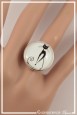 bague-reglable-chat-modele-5-couleur-blanc-et-noir-portee-zoom