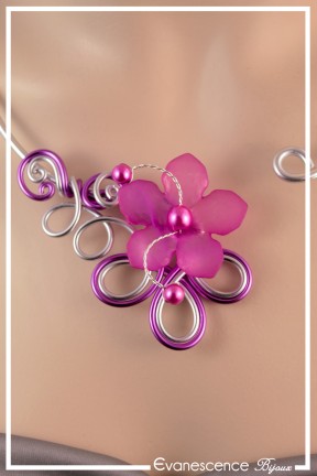 collier-lili-couleur-argent-et-fuchsia-zoom