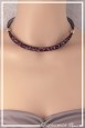 collier-frimousse-couleur-noir-et-fuchsia-porte