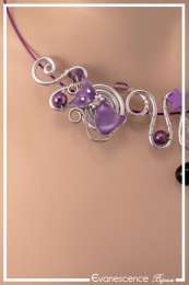 collier-juju-couleur-argent-et-violet-zoom